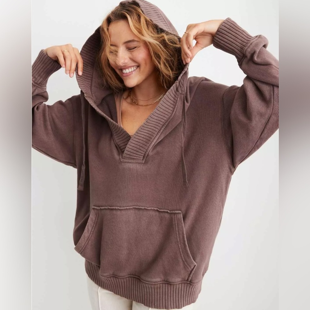 Aerie Down To Earth Henley Hoodie